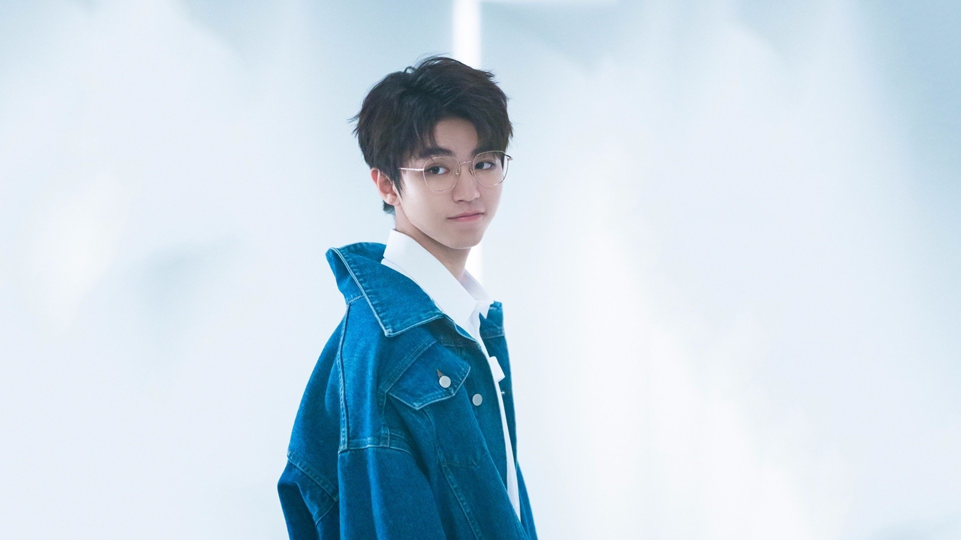 AC米兰主打两翼齐飞形成边路优势，ac米兰谁能打爆这条防线