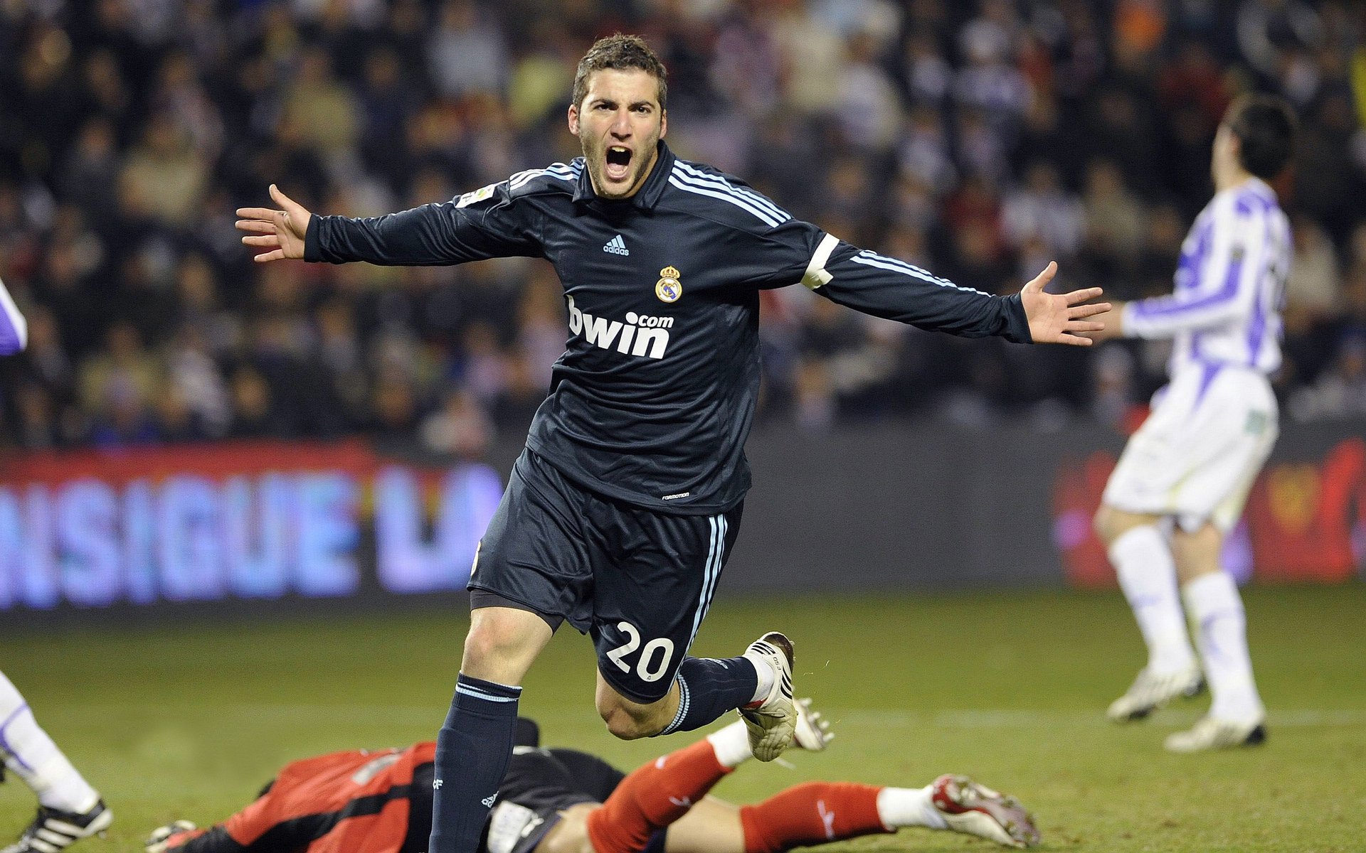 《FIFA》虚拟足球世界杯：全球玩家系列赛火热开启！，fifa足球世界世界杯模式下载